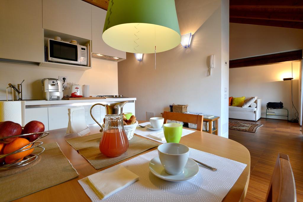 Heart Milan Apartments Navigli Milão Quarto foto